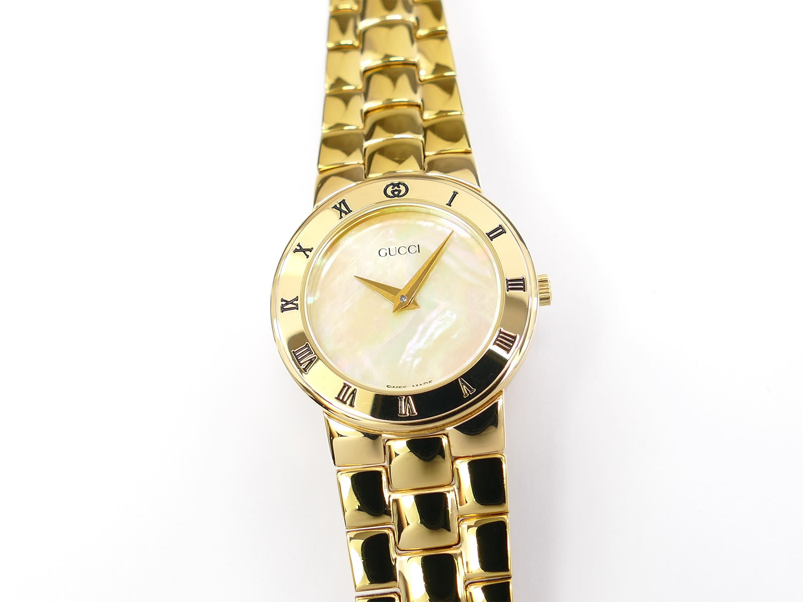 Gucci 3300L White Mother of Pearl Dial 18k Gold Plated 25mm Case