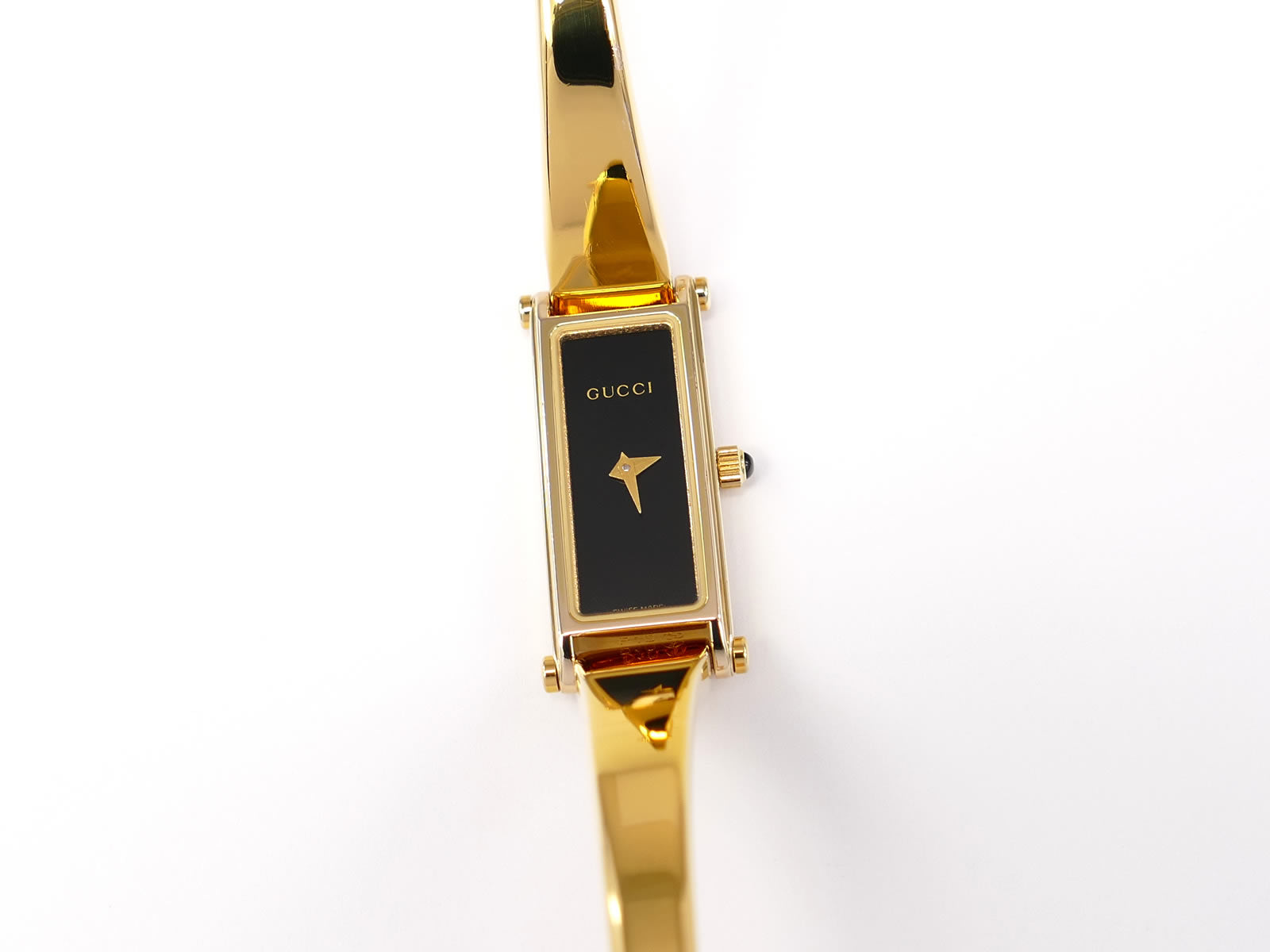 Gucci 1500L Black Dial 18k Gold Plated
