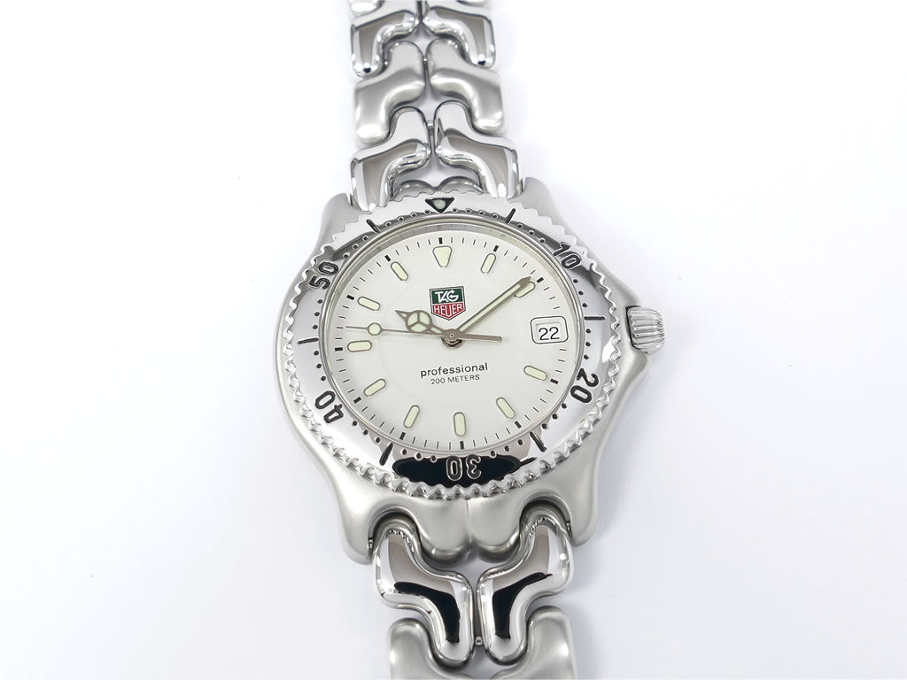 Men's TAG Heuer SEL WG1112-0 face with date