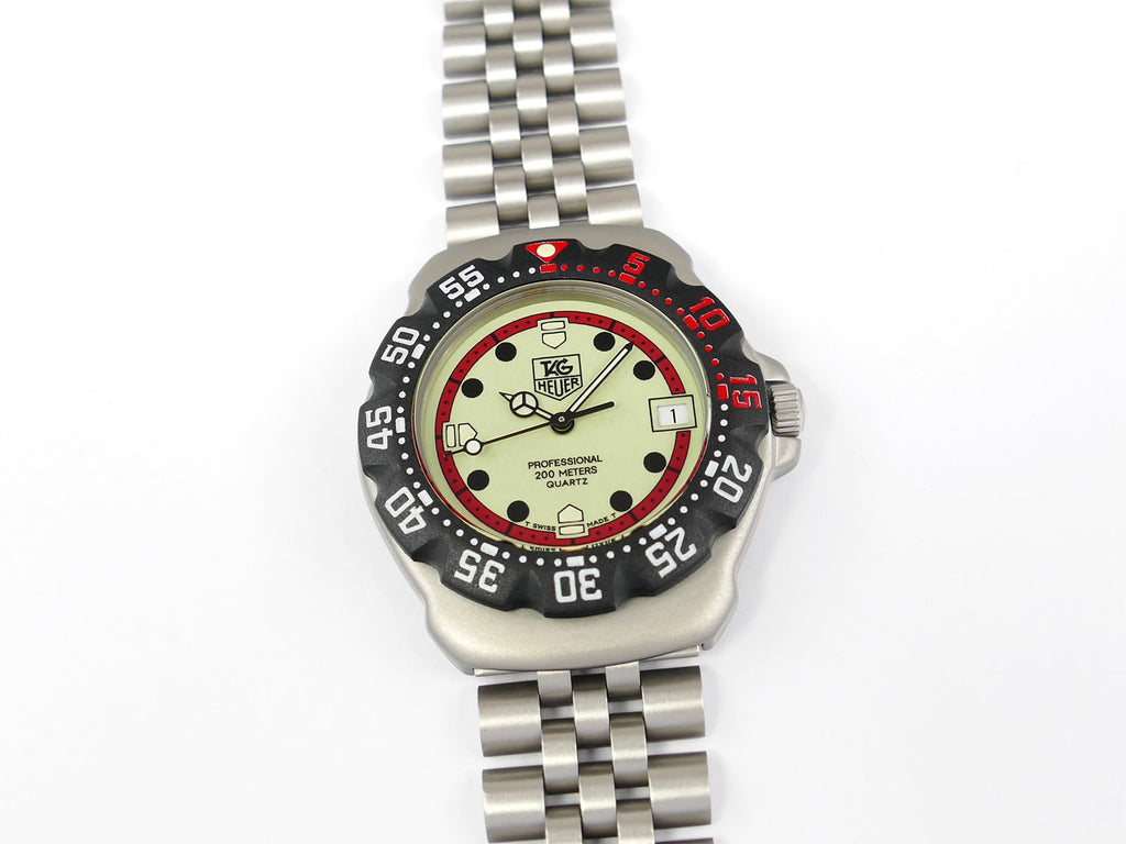 TAG Heuer Formula 1 Luminous Dial WA1211