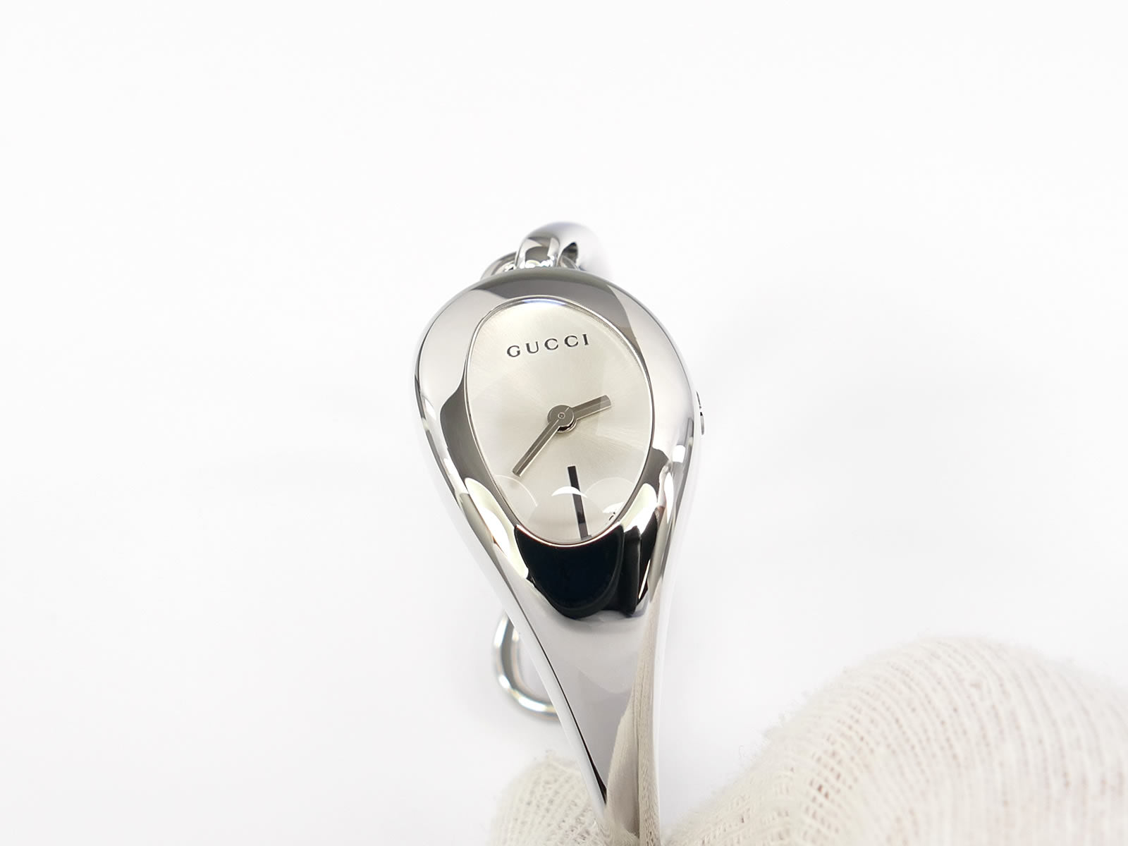 Gucci Horsebit 103 Silver Sunburst Dial