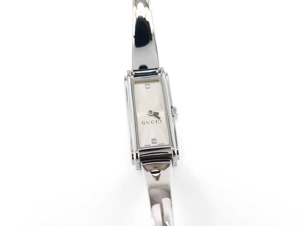 Gucci G-Line 109 Silver Sunburst Dial with 2 Diamonds YA109519