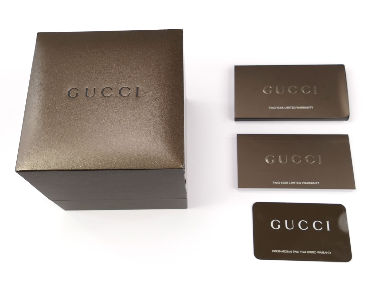 Gucci G-Line 109 YA109520 box and papers
