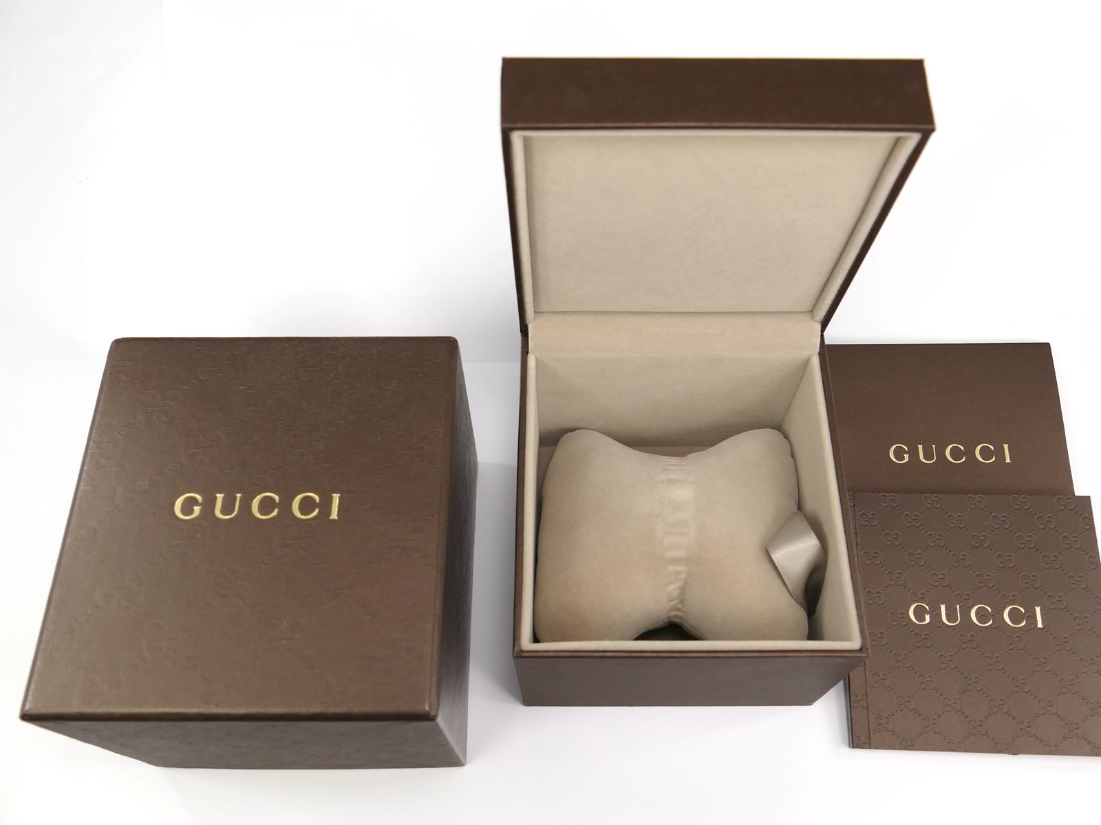 Gucci G-Line 109 Box and booklet
