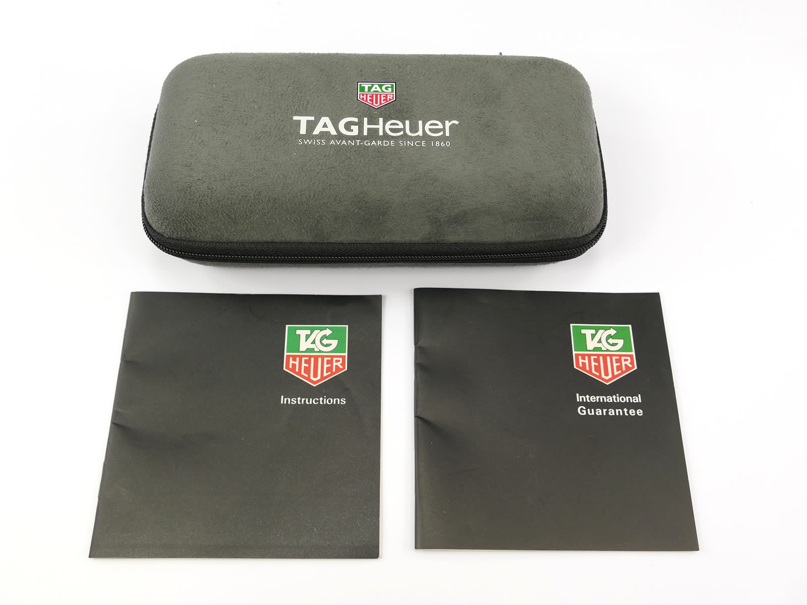 TAG Heuer Formula 1 370.513 service box and papers