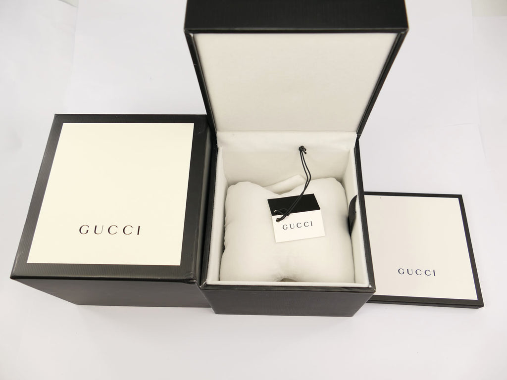 Gucci G YA125513 box and papers