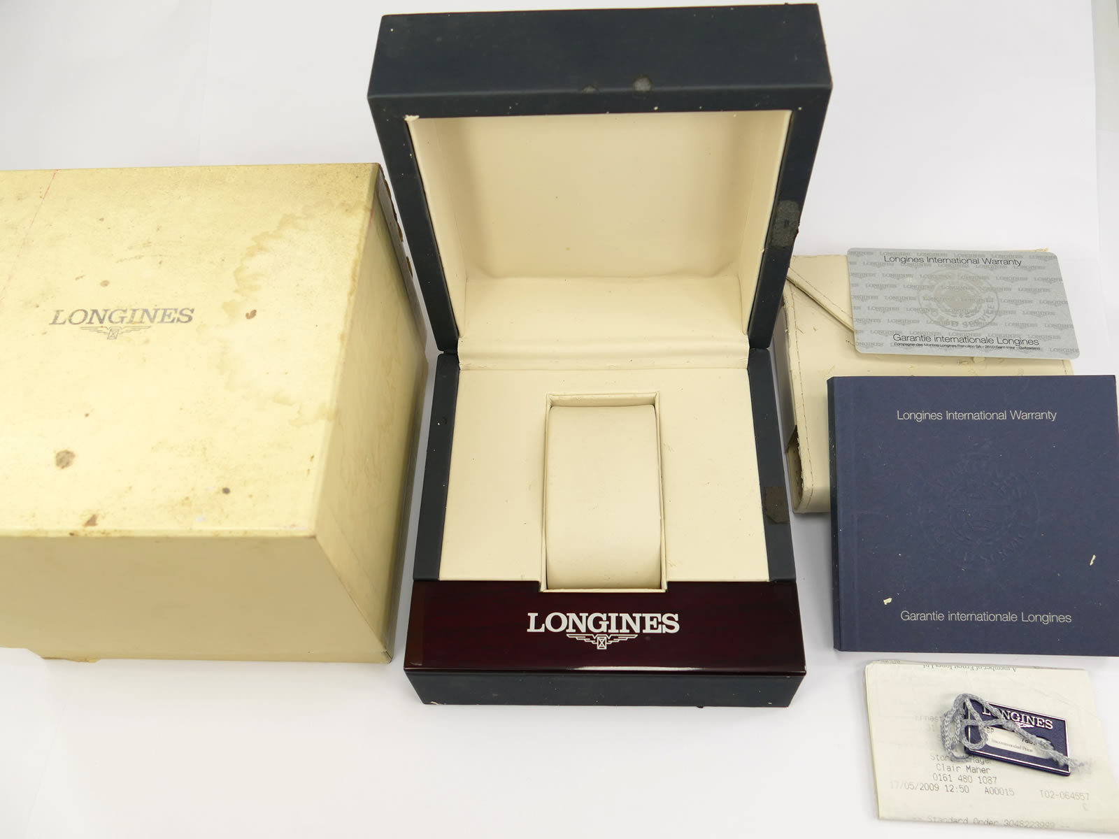 Longines La Grande Classique L4.205.2 box and papers