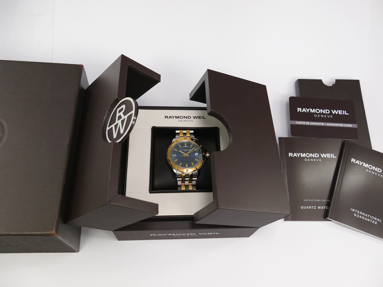 Raymond Weil Tango 5599 box and papers