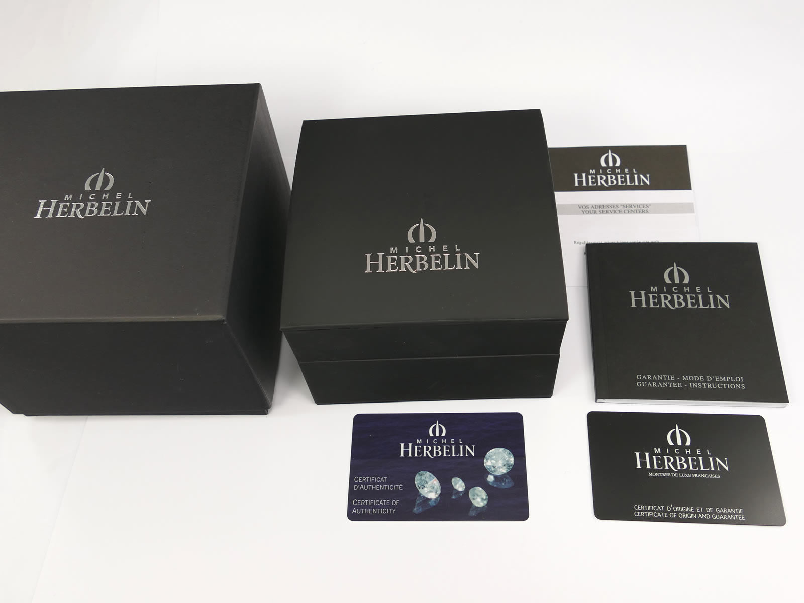 New Michel Herbelin Strella 7480/B89 Box and papers