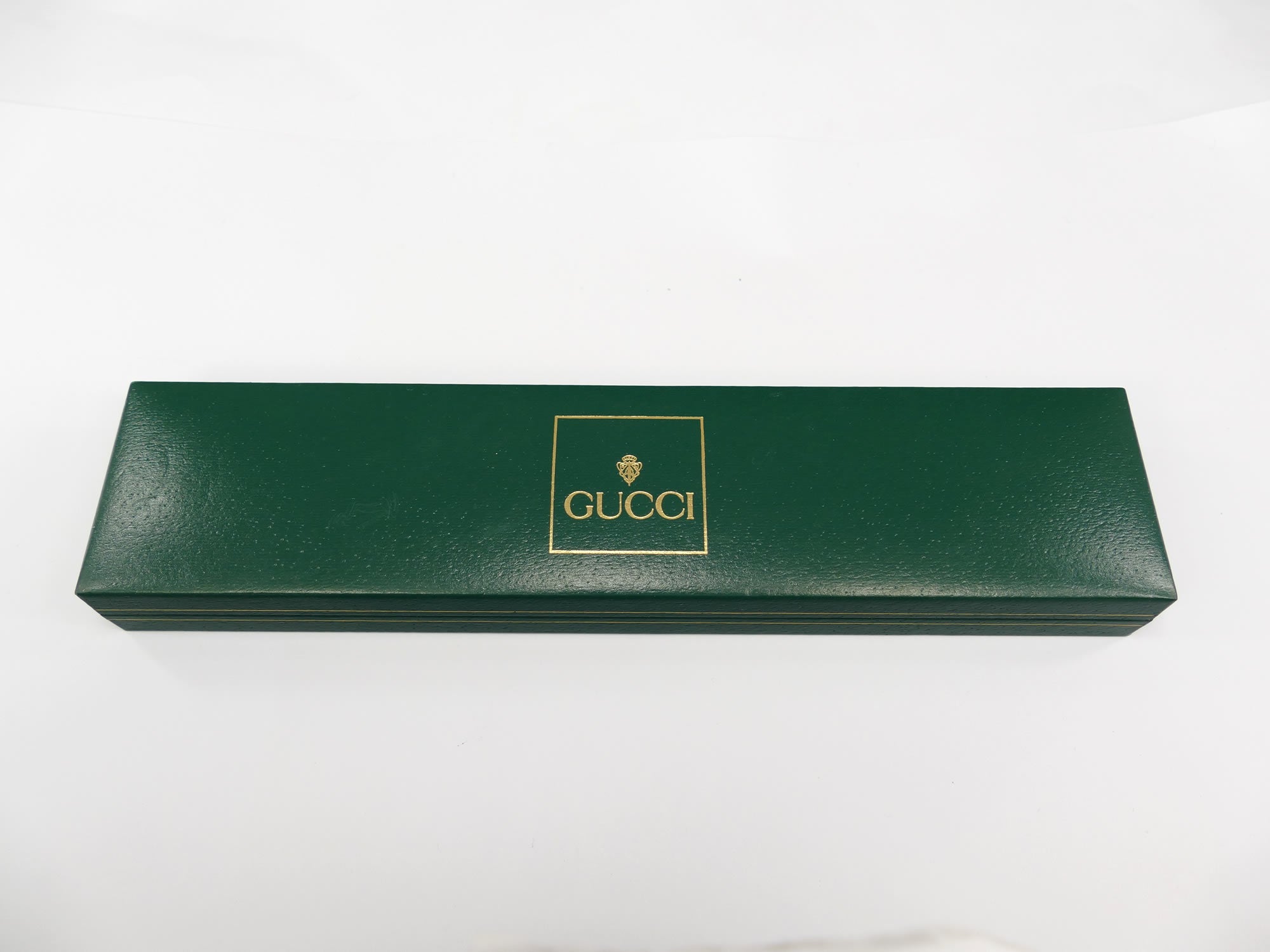 Gucci 3000.2.L box