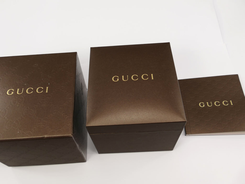 Gucci G 125.5 box and papers