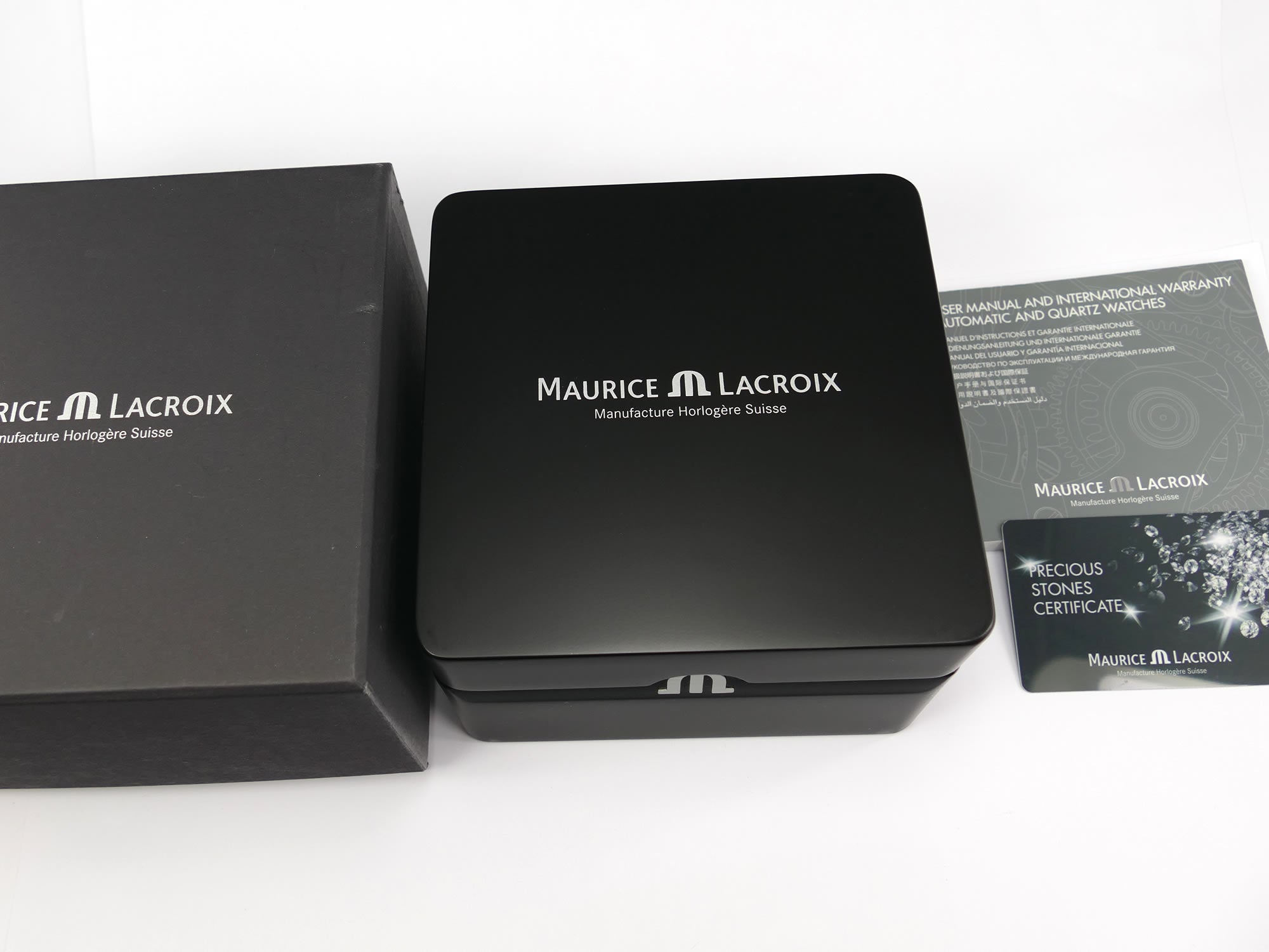 Maurice Lacroix Aikon AI1004 box & booklets