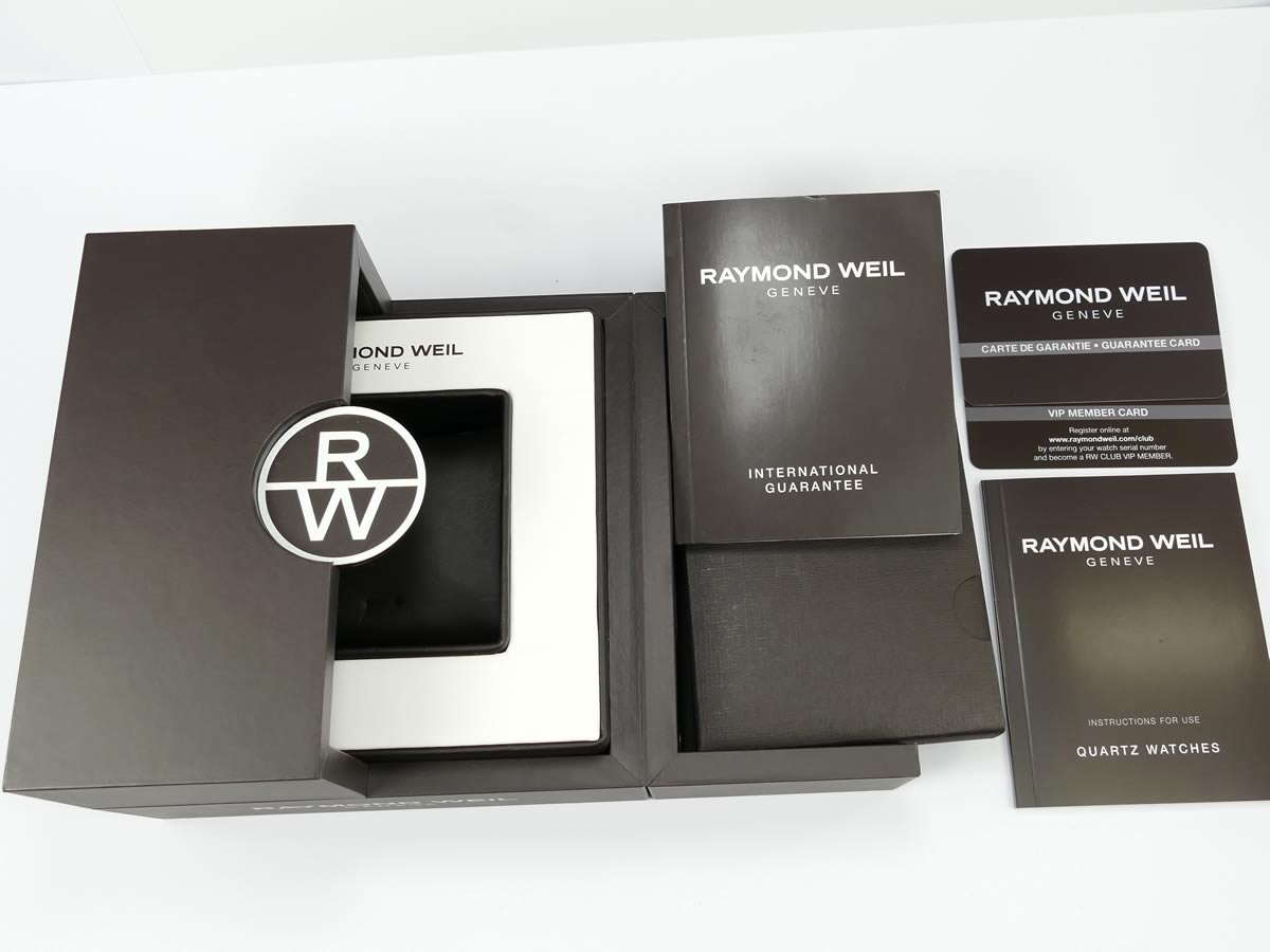 Raymond Weil Tango 5381-STP-00308 box and papers