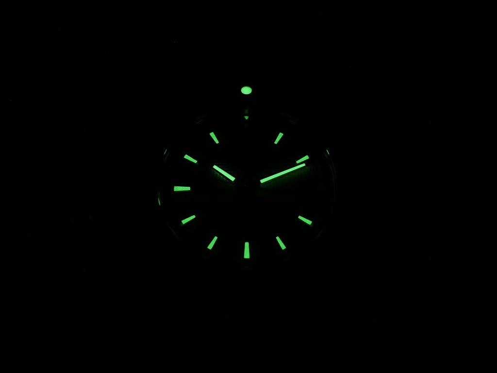 TAG Heuer Aquaracer WAF2111.BA0806 night time luminosity