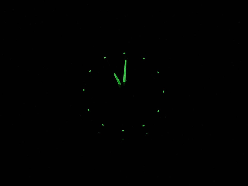 TAG Heuer Link WJF2112 night time luminosity