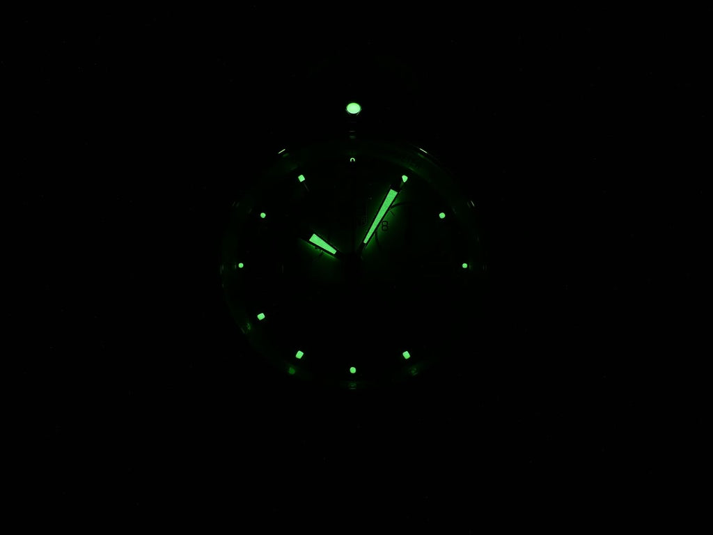 TAG Heuer Link Chronograph Silver CT1112.BA0551 night time luminosity