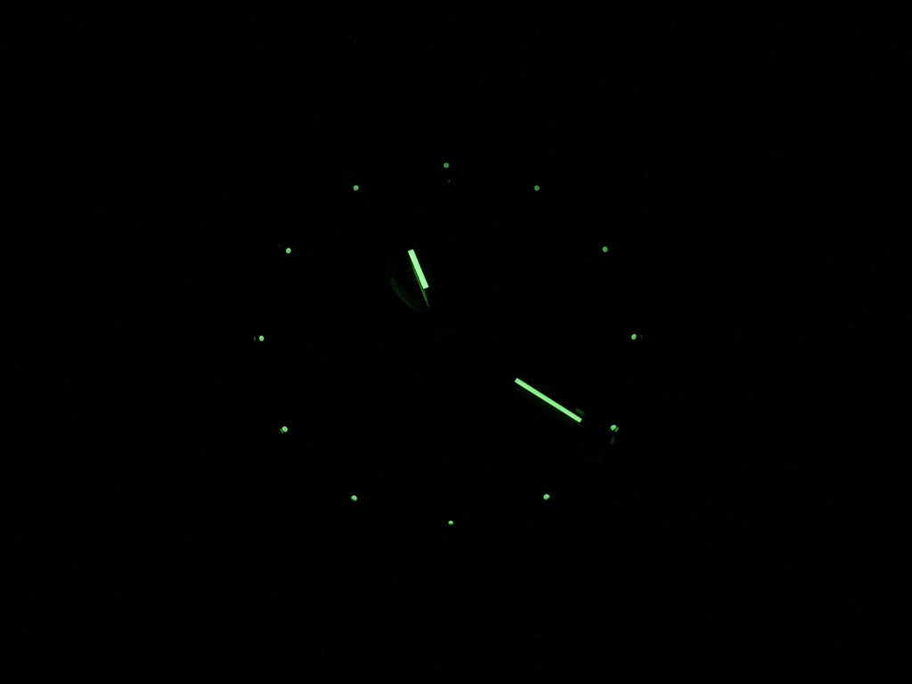 TAG Heuer Carrera Calibre 16 CV201AG night time luminosity