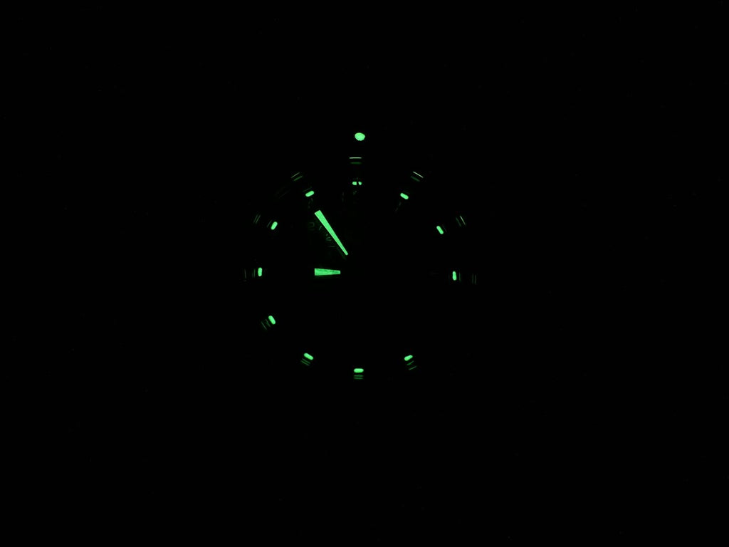 TAG Heuer Link Chronograph CT1110.BA0550 night time luminosity