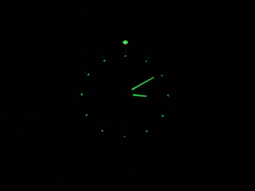 TAG Heuer Link Blue WJ1112.BA0570 night time luminosity