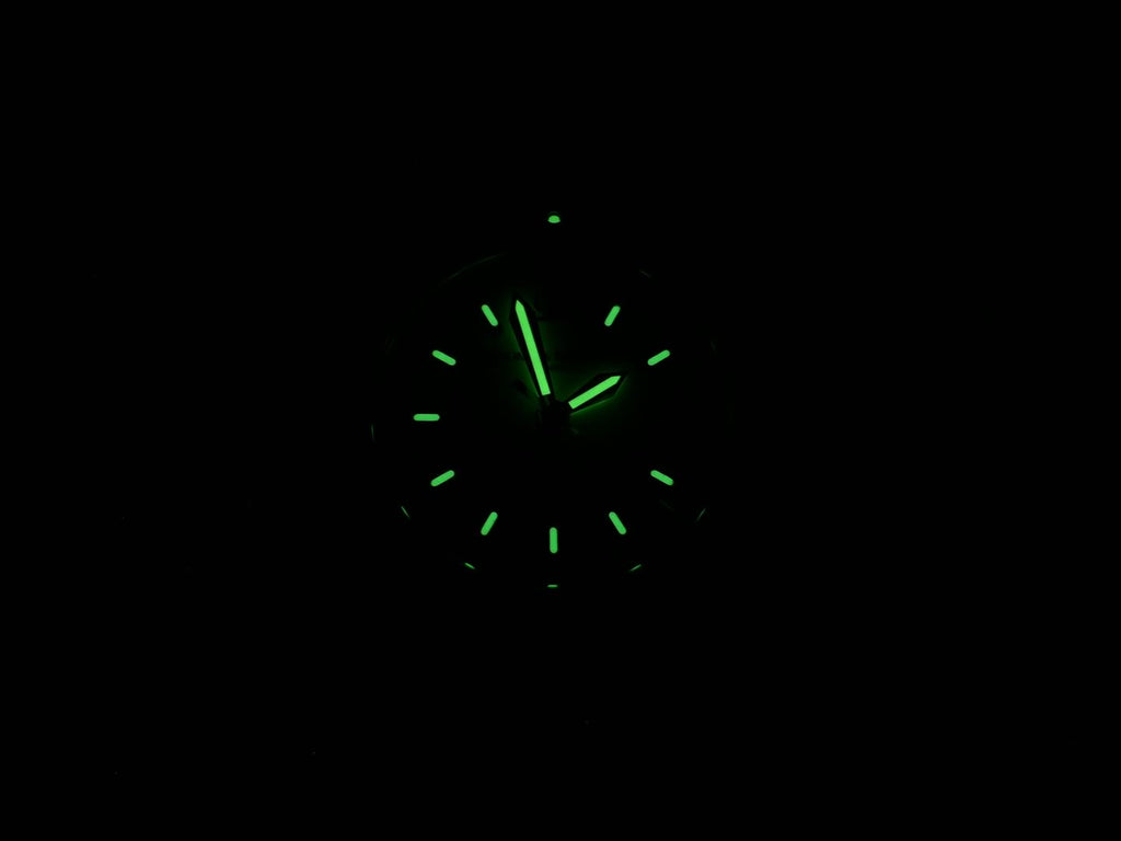 Baume & Mercier Capeland 65420 night time luminosity