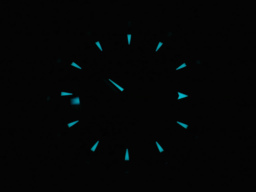 Omega Seamaster Aqua Terra 231.10.42.21.02.001 blue night time luminosity