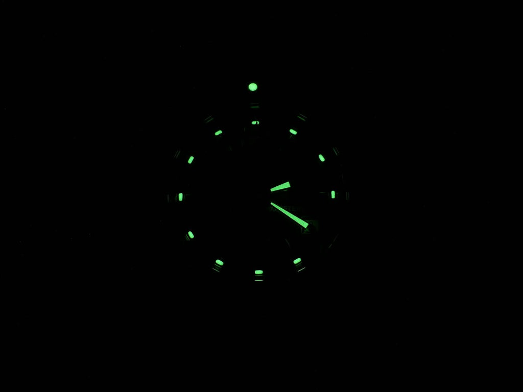 TAG Heuer Link Chronograph Black CT1111.BA0550 night time luminosity