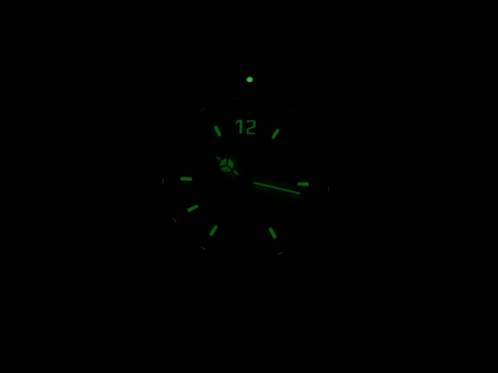 TAG Heuer 2000 CK1111 night time luminosity
