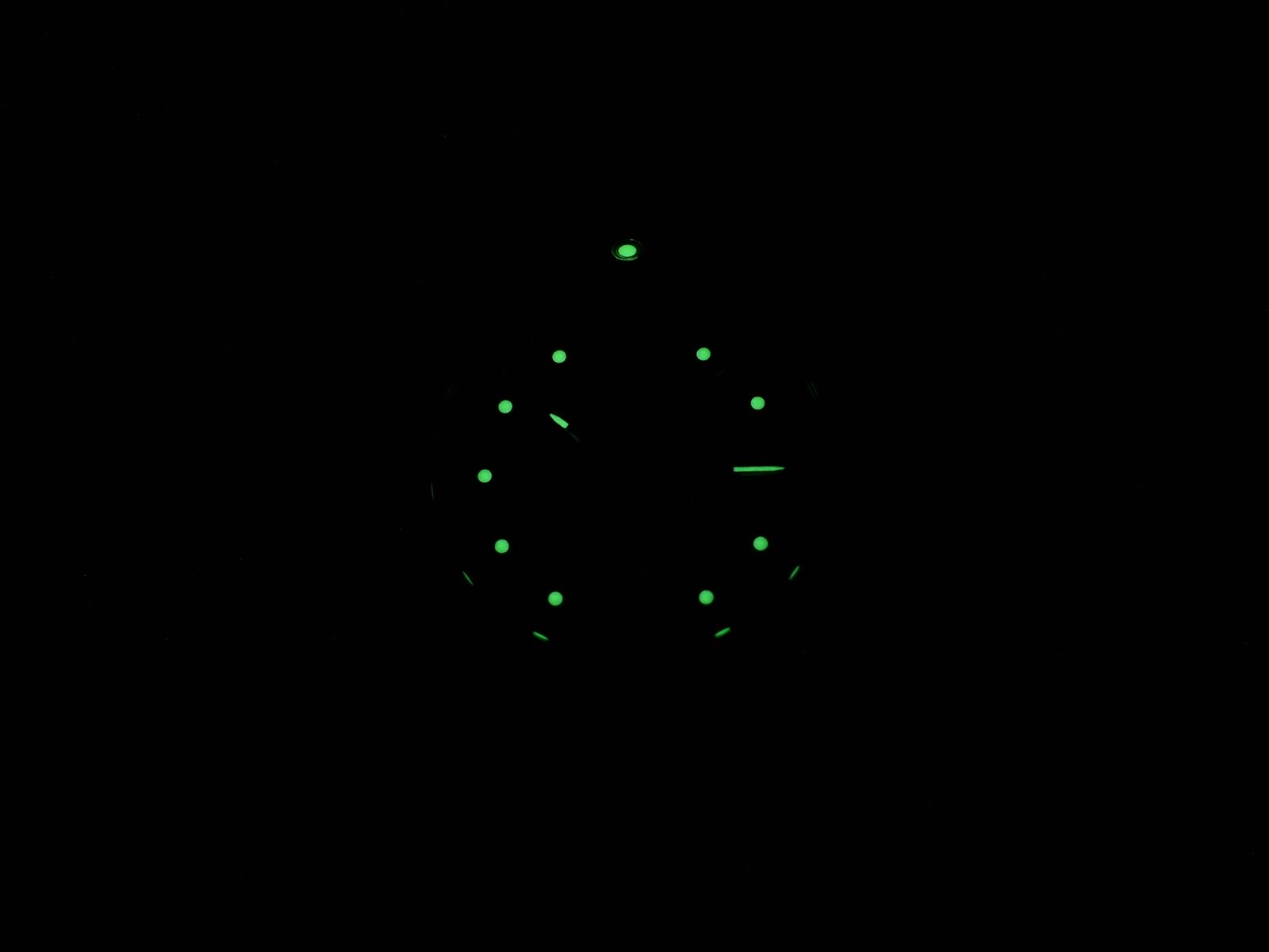 TAG Heuer Kirium WL111D.BA0700 night time luminosity