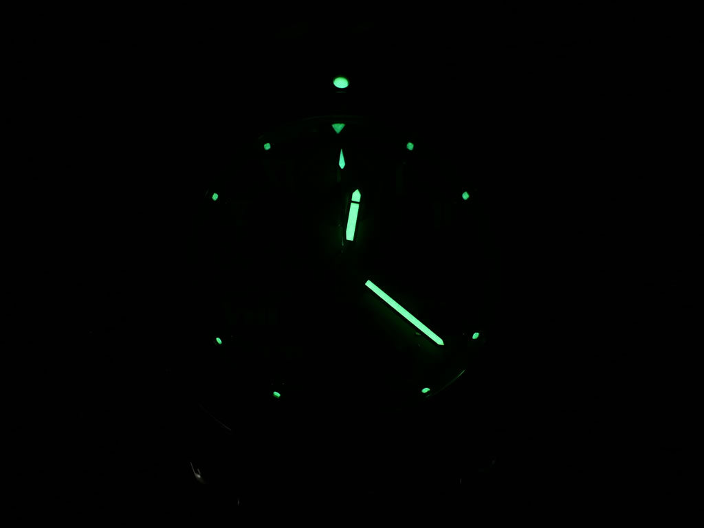 Breitling Chrono Cockpit A13358 night time luminosity