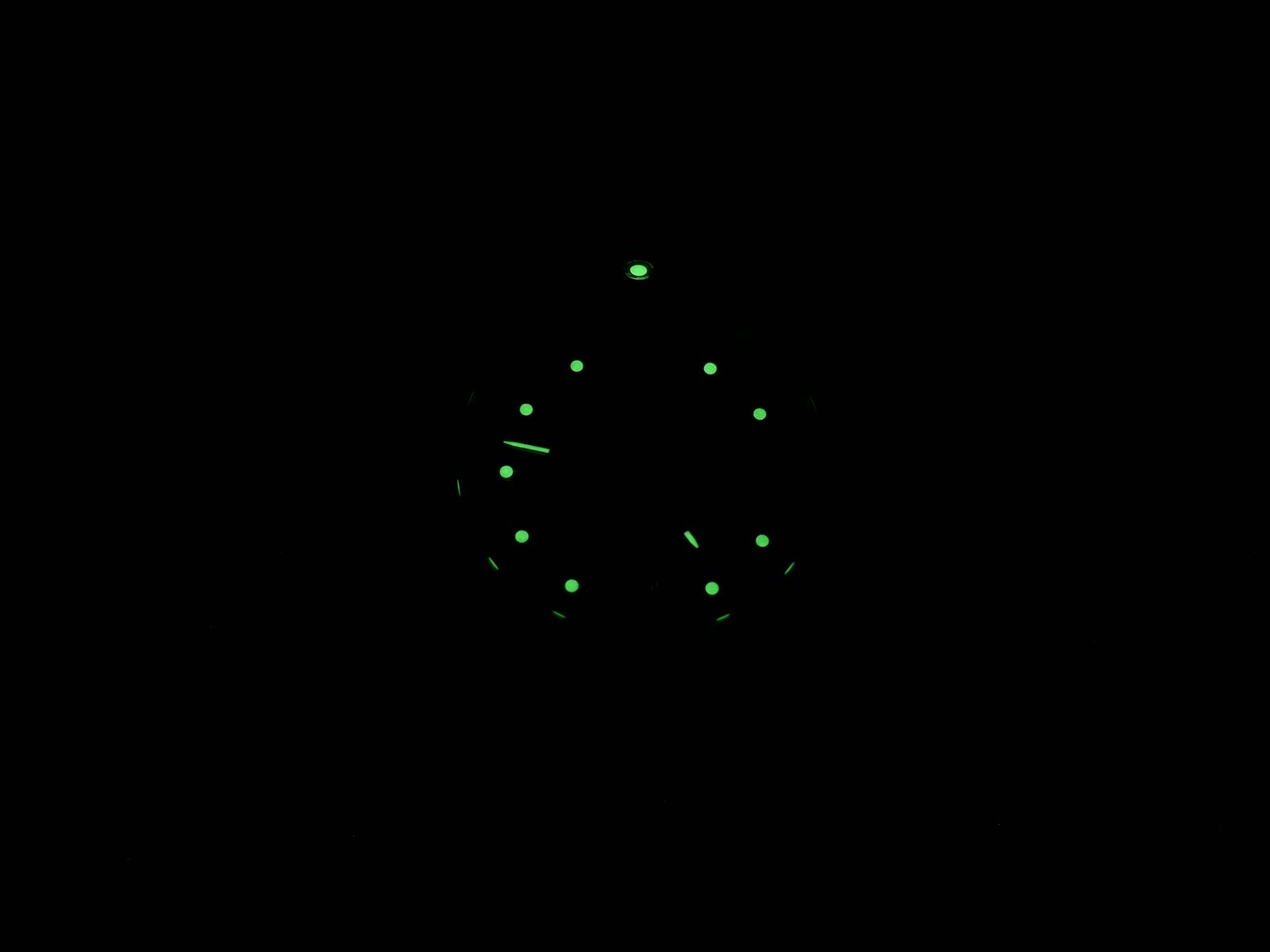 TAG Heuer Kirium WL111D.BA0700 night time luminosity