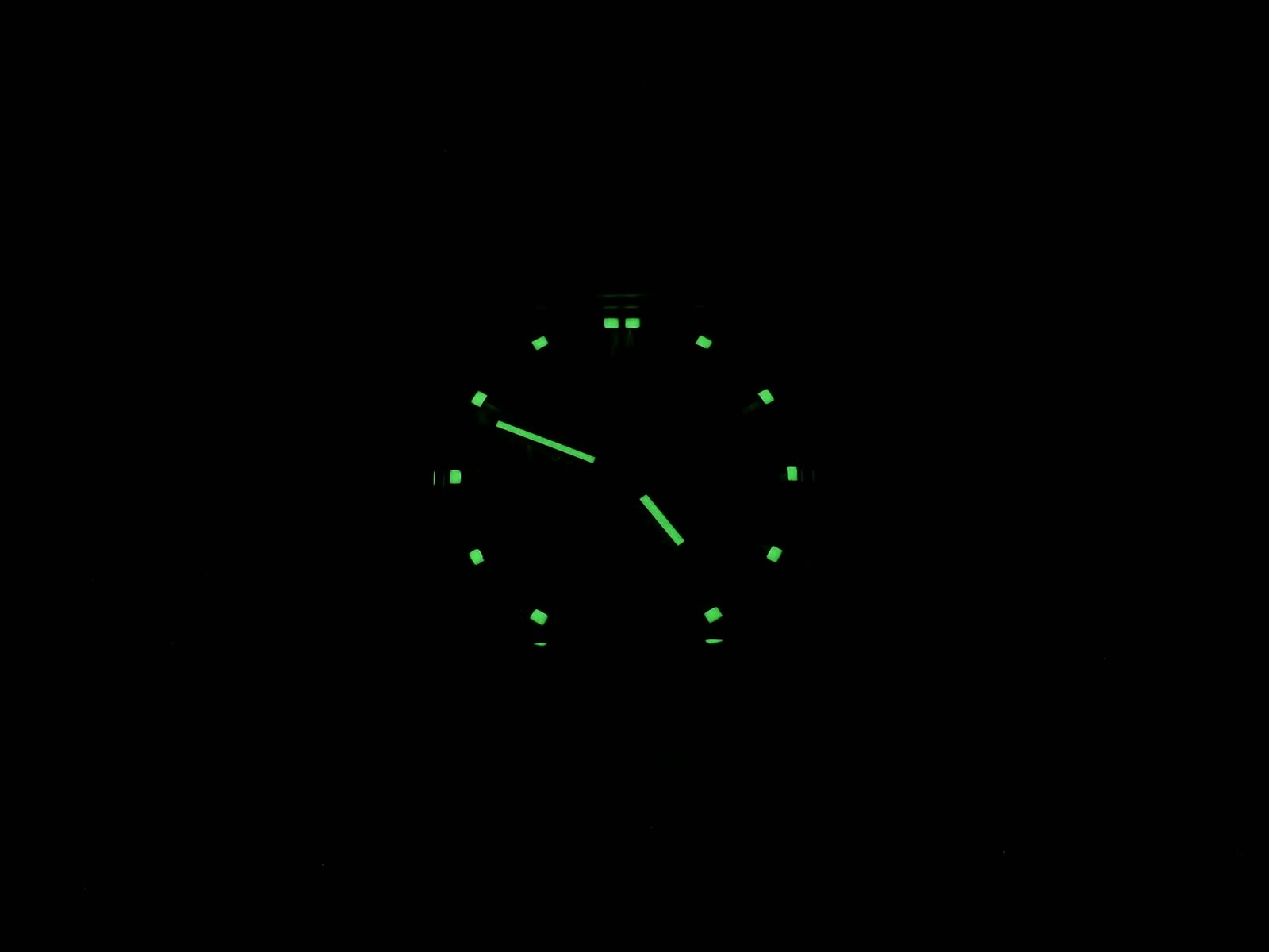 TAG Heuer Monaco CS2111 night time luminosity