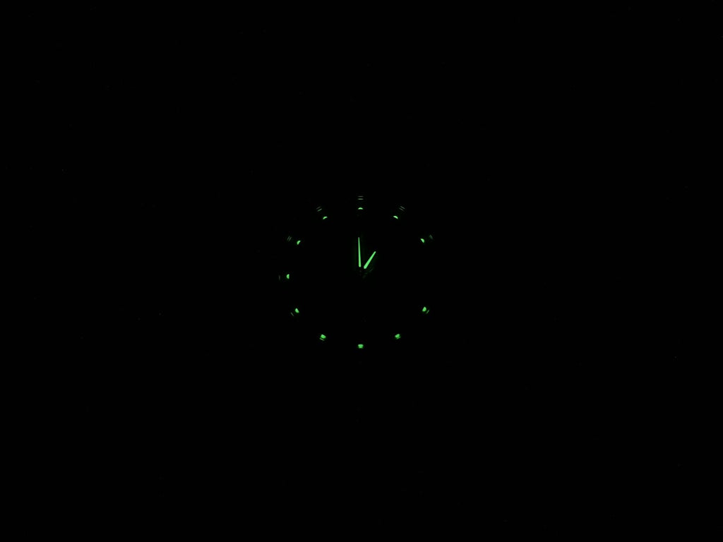 Omega Constellation 1512.30.00 night time luminosity