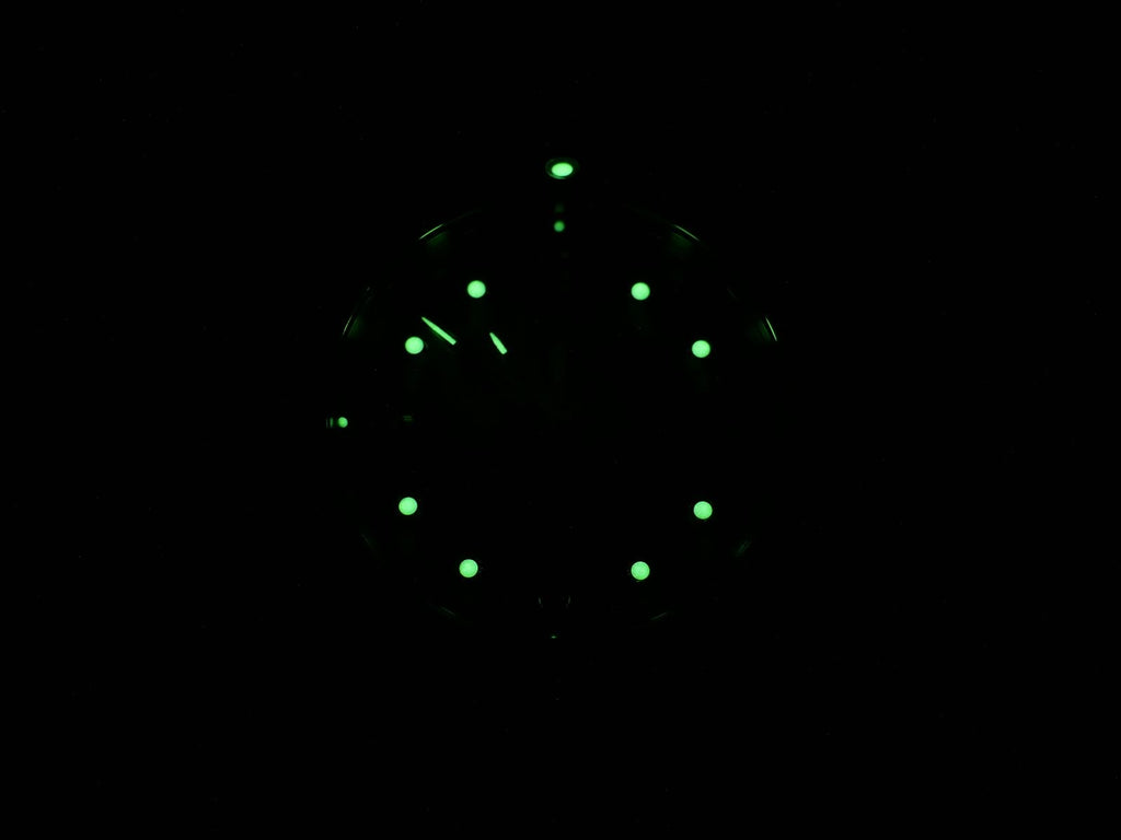 TAG Heuer Kirium Grey WL1011.BA0700 night time luminosity