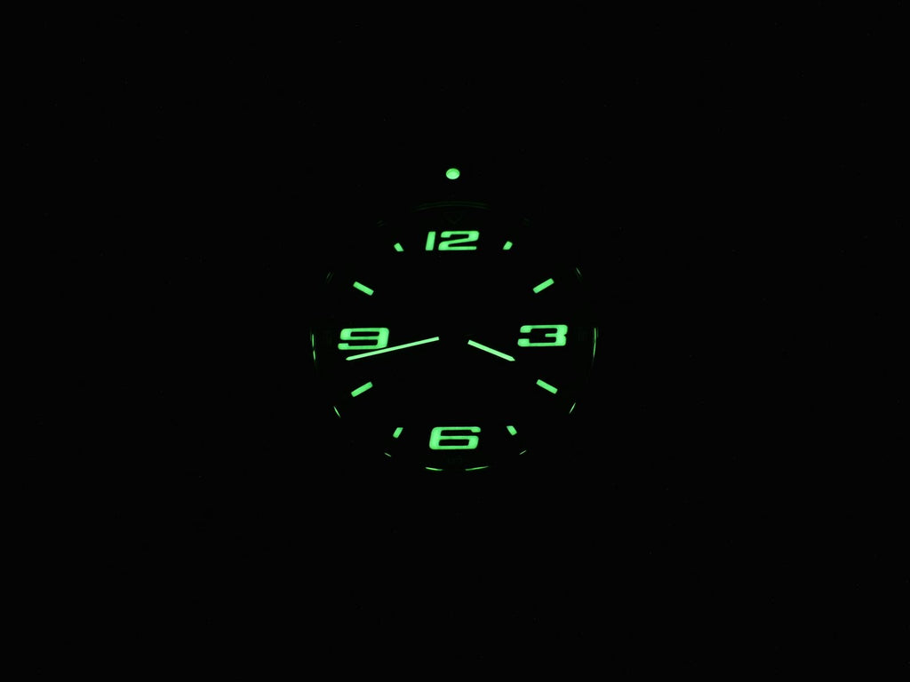 Breitling Aerospace E75362 night time luminosity