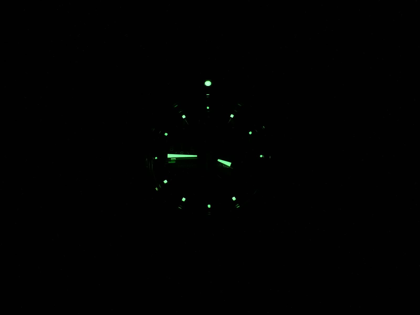 TAG Heuer Link CT1110.BA0550 night time luminosity