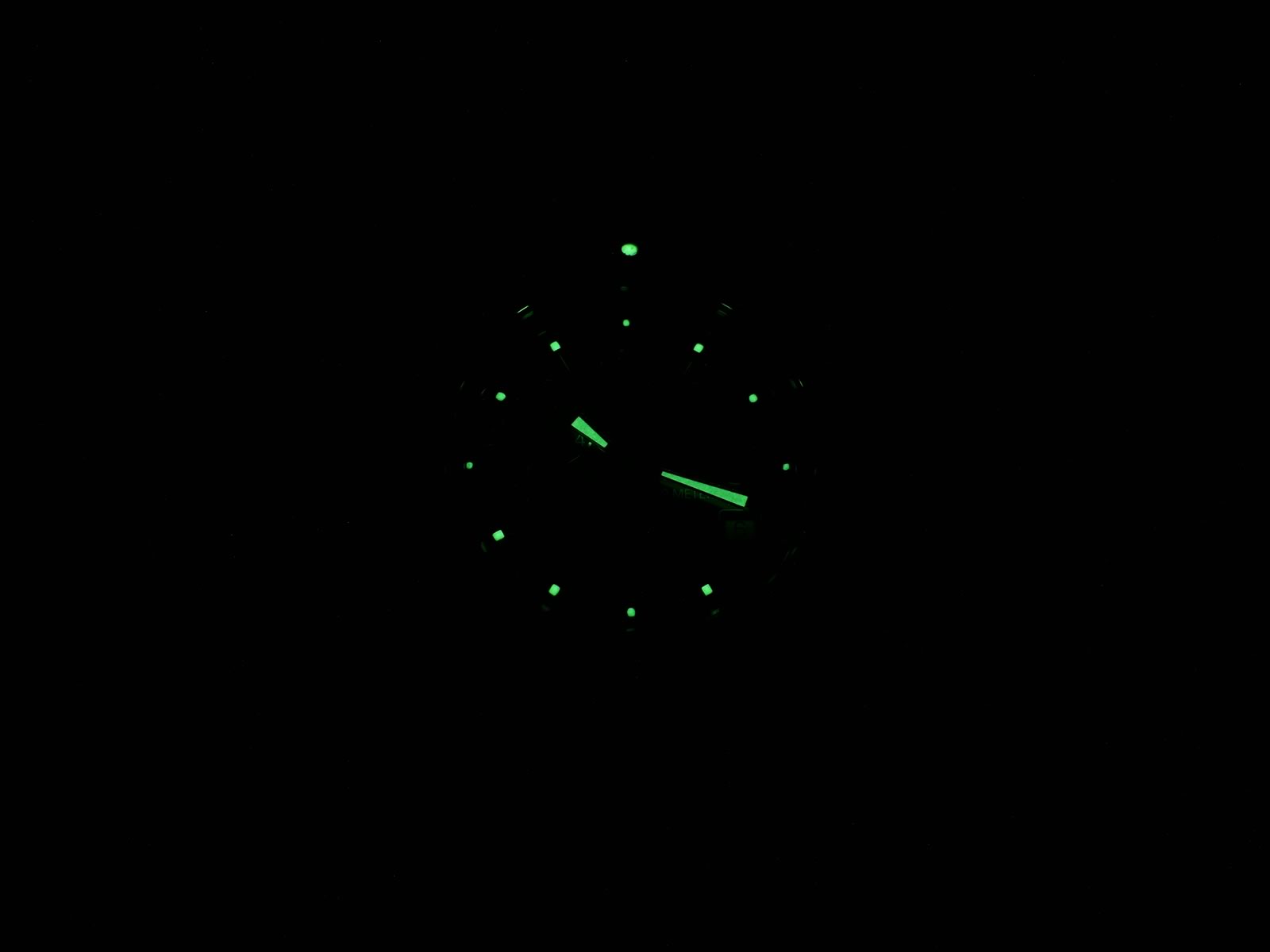 TAG Heuer Link Chronograph CT1110.BA0550 night time luminosity