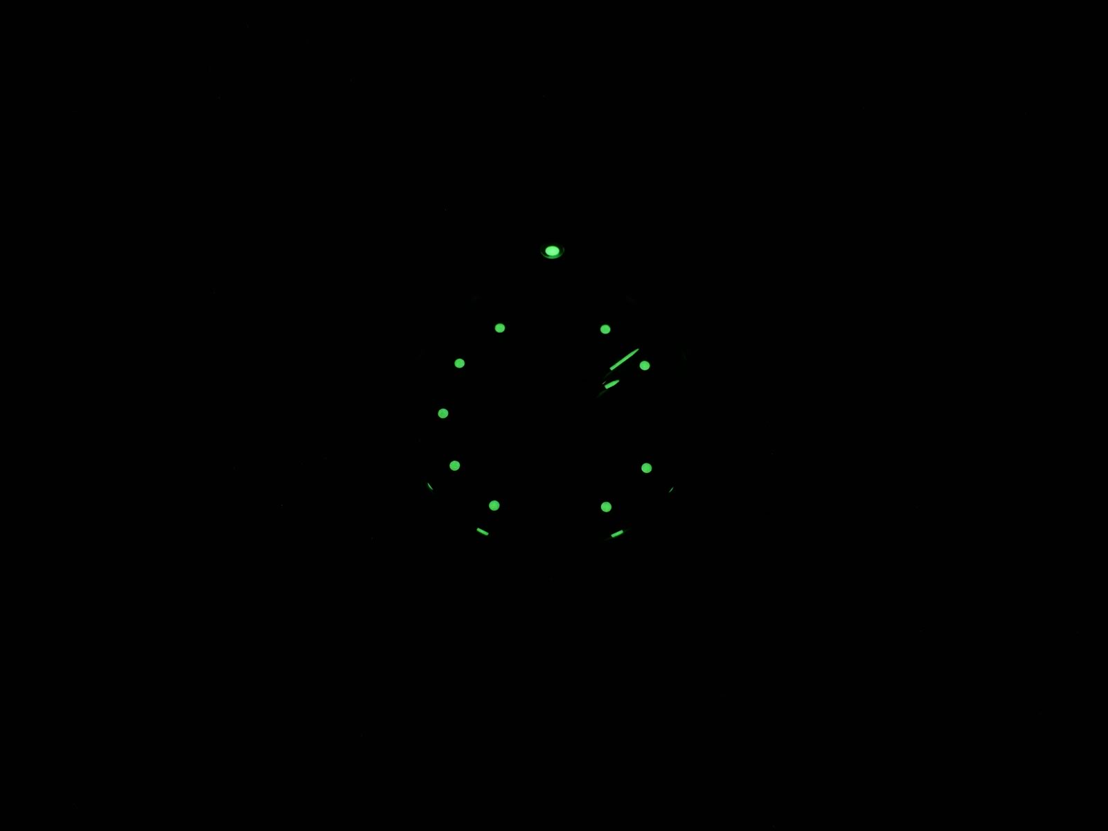 TAG Heuer Kirium WL111G.BA0701 night time luminosity