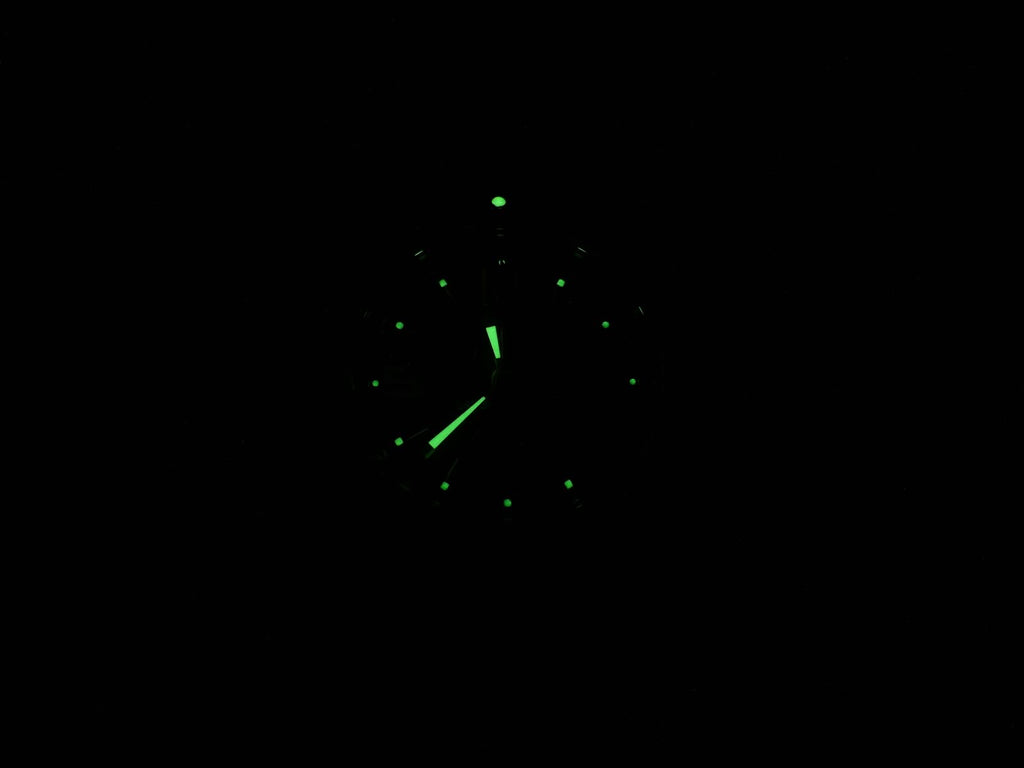TAG Heuer Link Chronograph CT1110.BA0550 night time luminosity