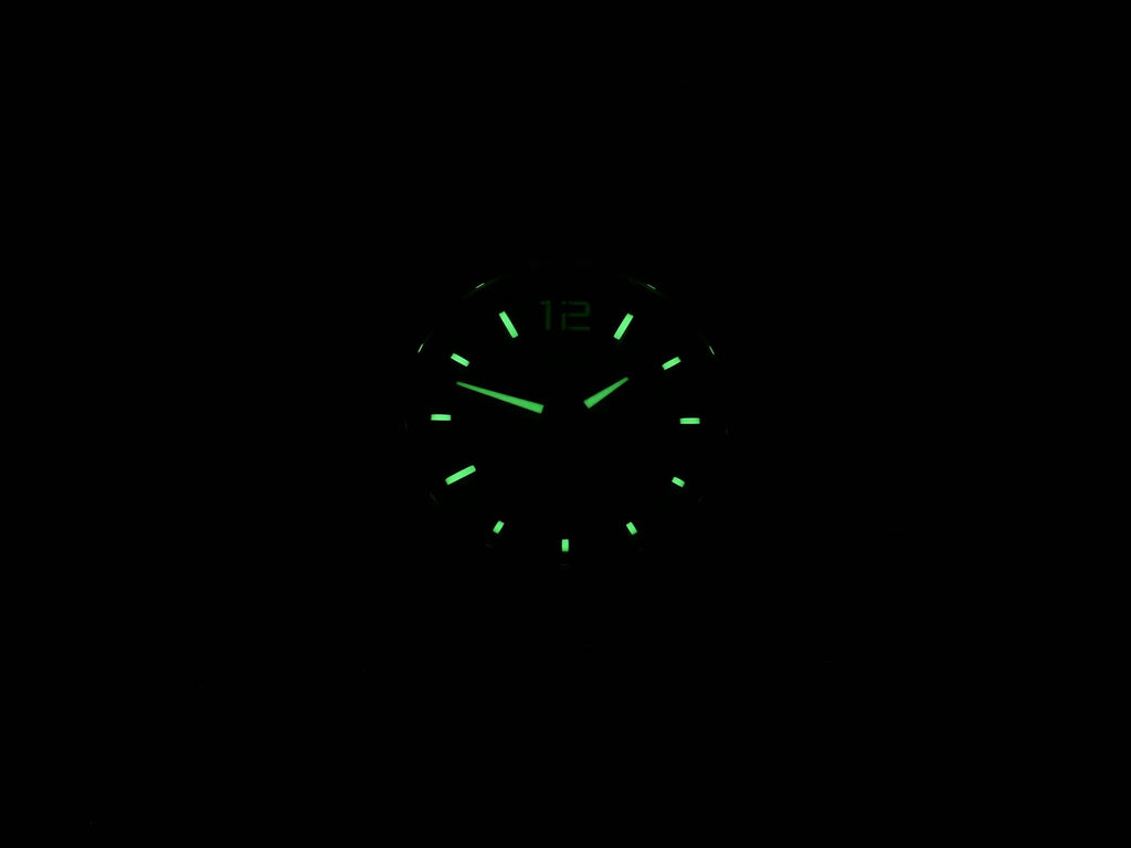TAG Heuer Formula 1 Senna night time luminosity CAZ1019