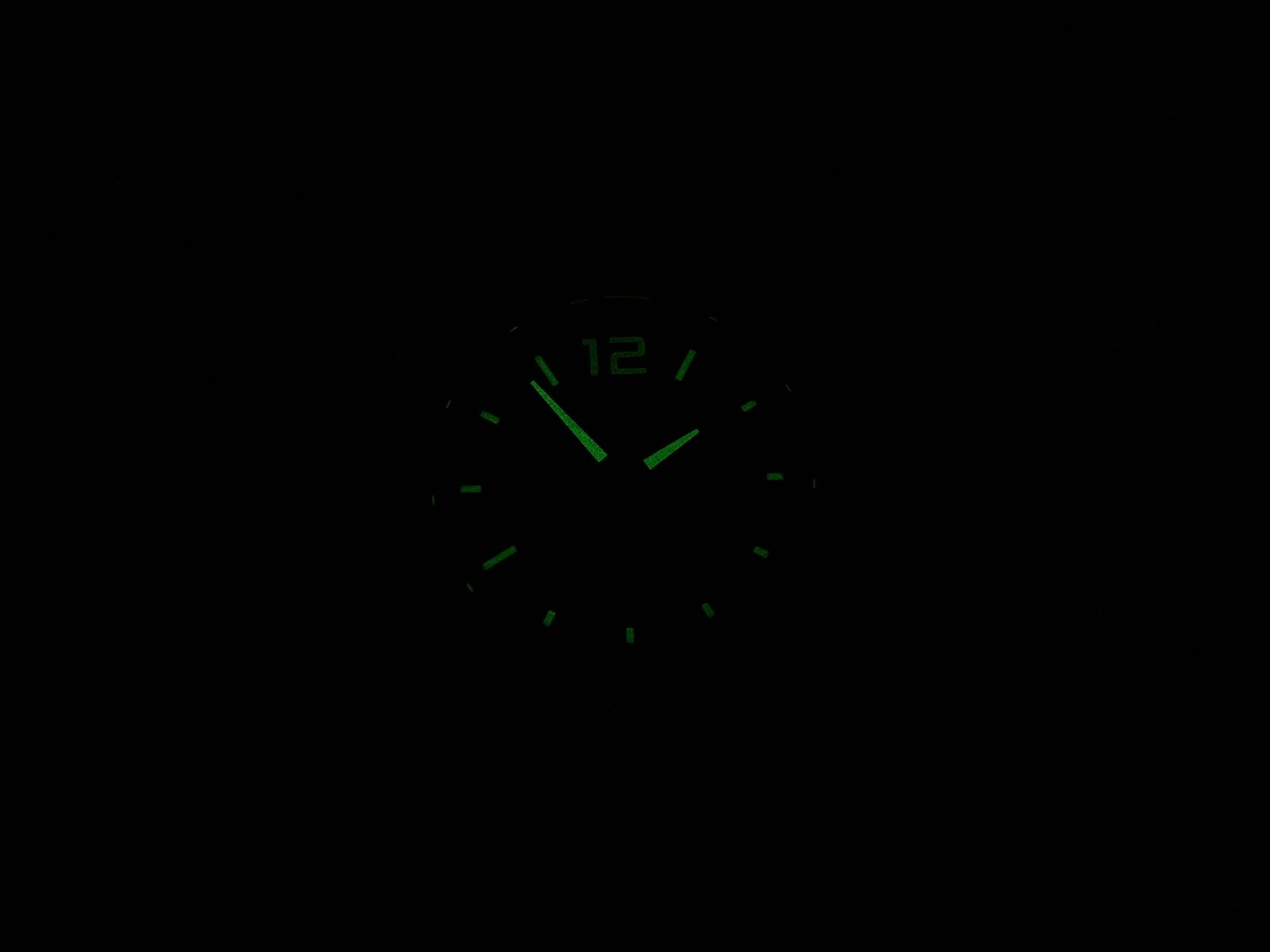 TAG Heuer Formula 1 CR7 CAZ1113 night time luminosity