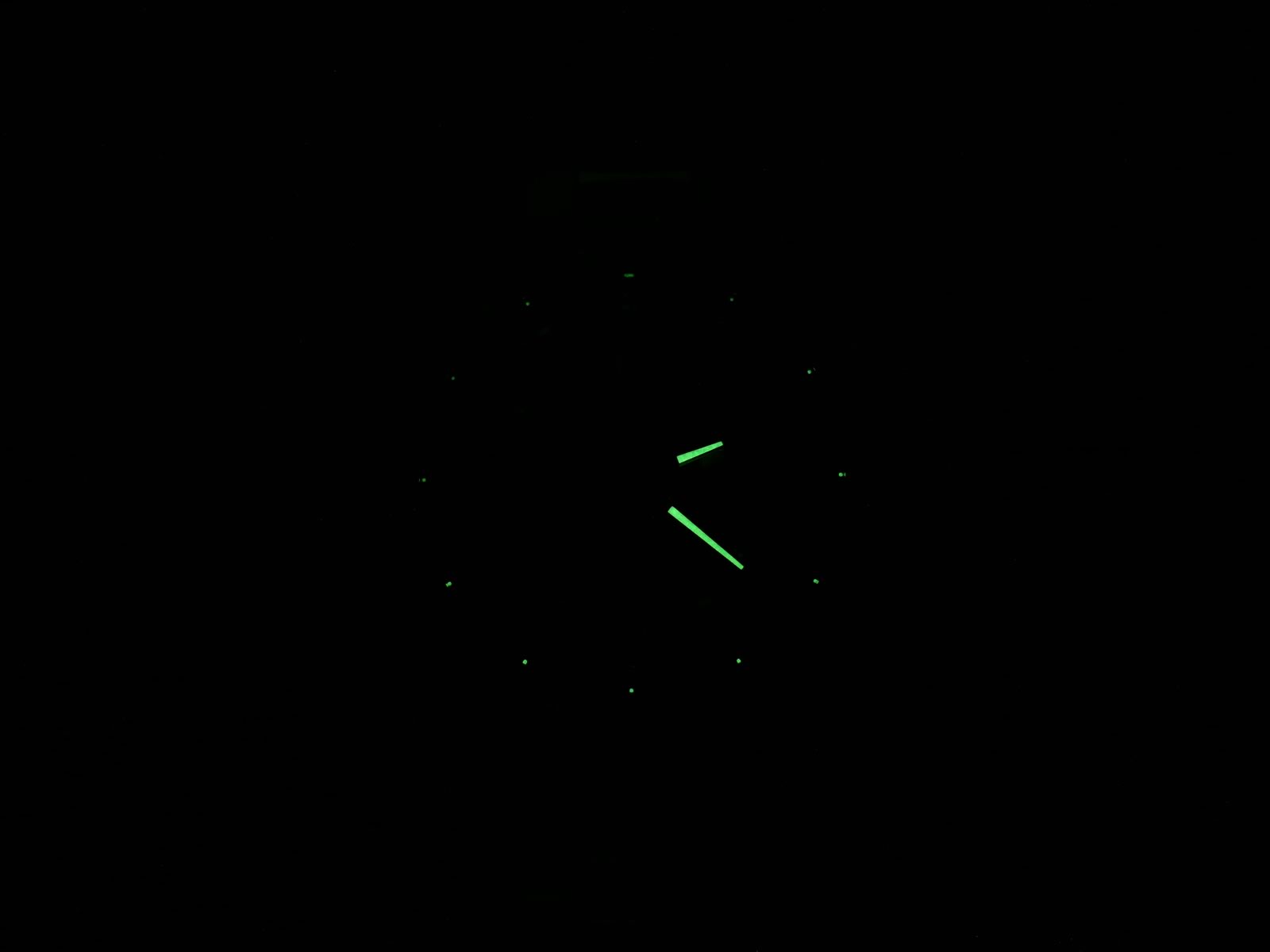 TAG Heuer Grand Carrera Calibre CAV511A.BA0902 night time luminosity