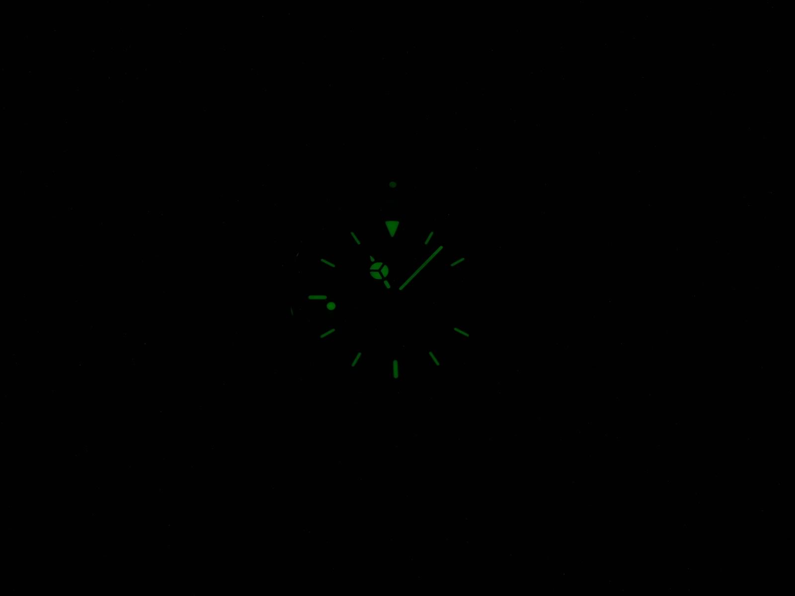 TAG Heuer SEL WI2111 night time luminosity