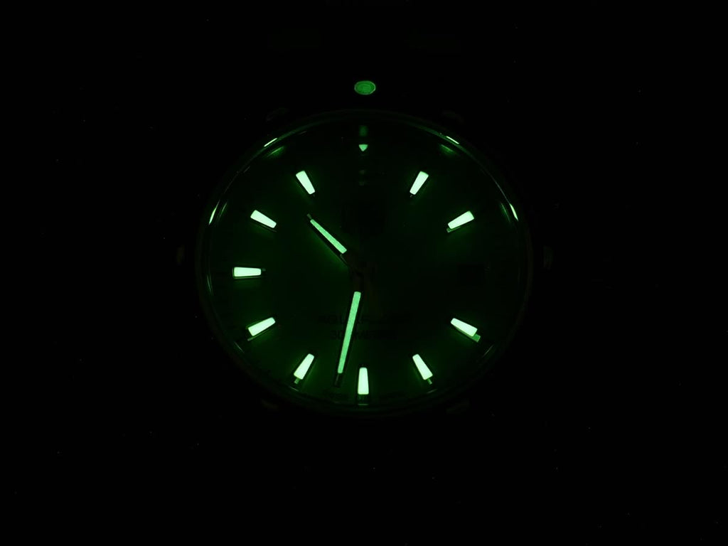 TAG Heuer Aquaracer WAF1414.BA0823 night time luminosity