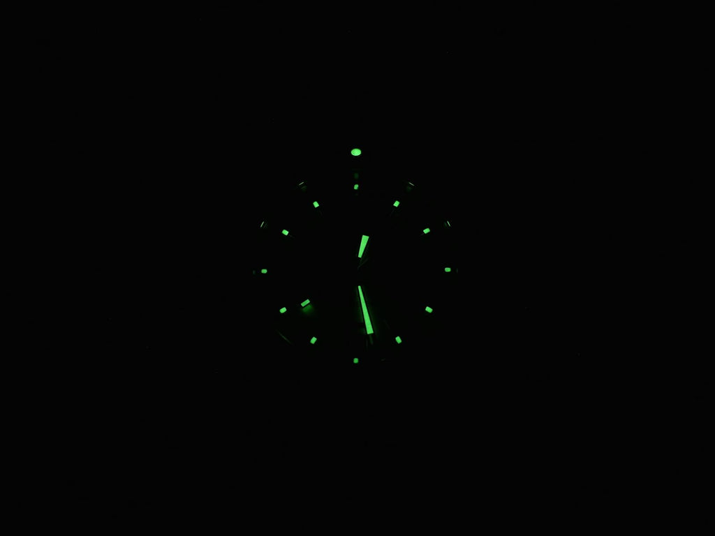 TAG Heuer Link WT1112.BA0550 night time luminosity