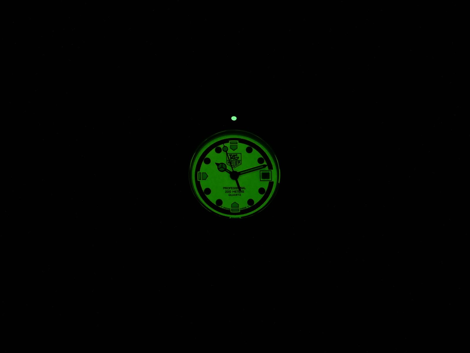 TAG Heuer Formula 1 Luminous Dial 371.508