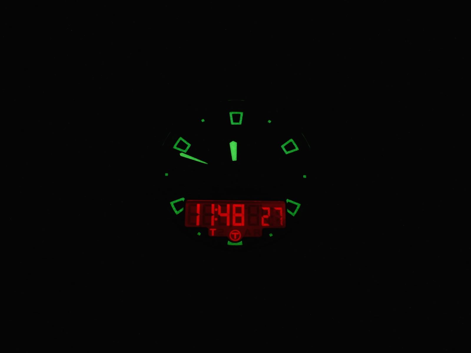 Tissot T-Touch II T047.420.11.051.00 night time luminosity and backlight