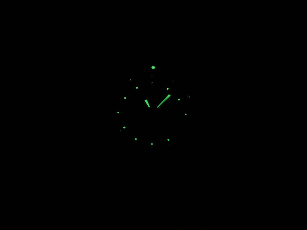 TAG Heuer Link Chronograph CT1110.BA0550 night time luminosity