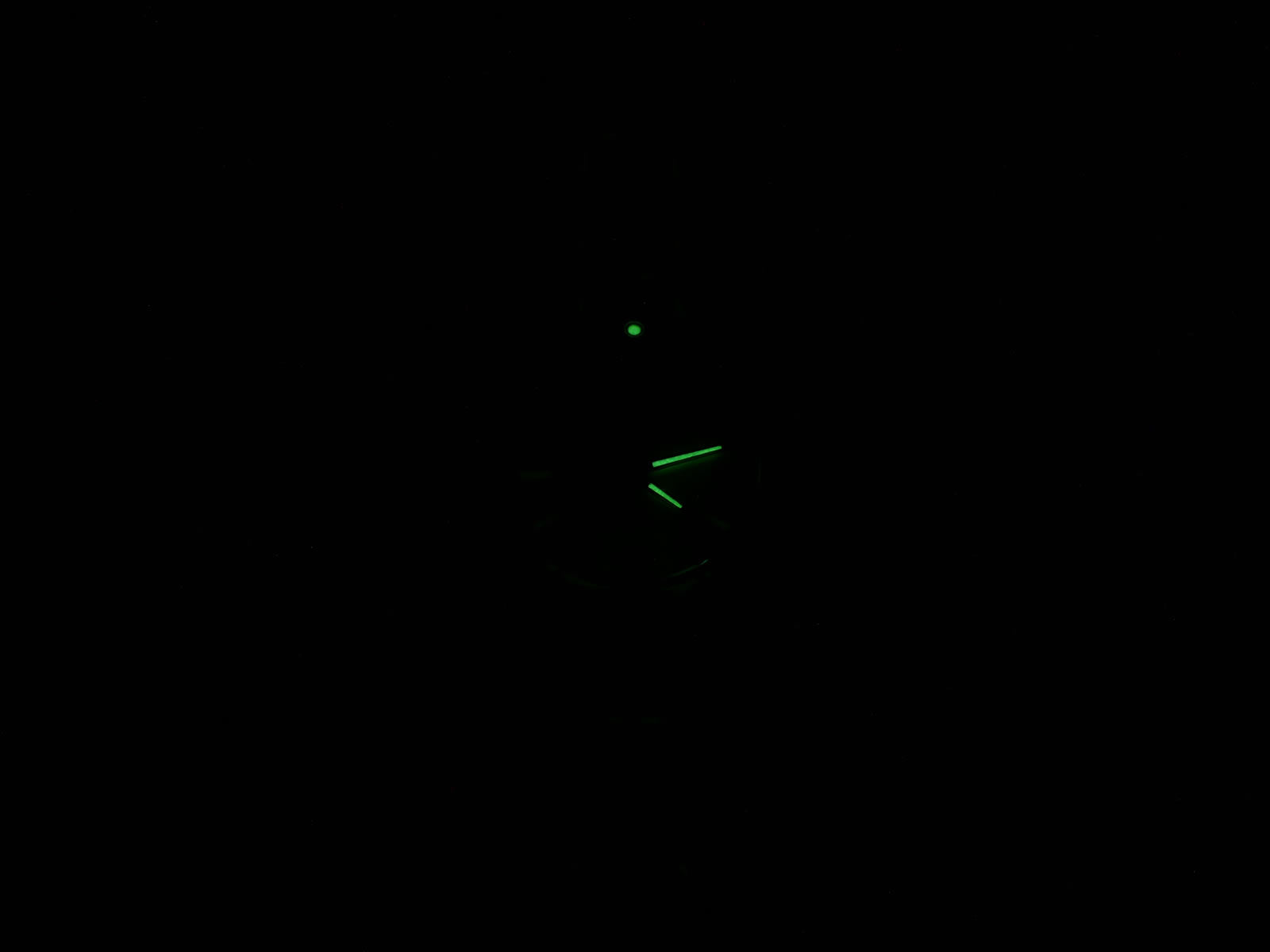 TAG Heuer Link WJ1313.BA0572 night time luminosity