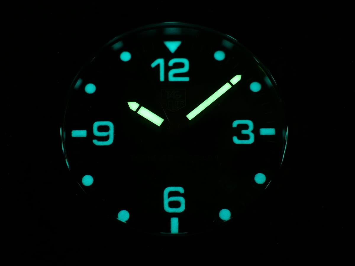 TAG Heuer Formula 1 Black WAH1110.BA0858 night time luminosity