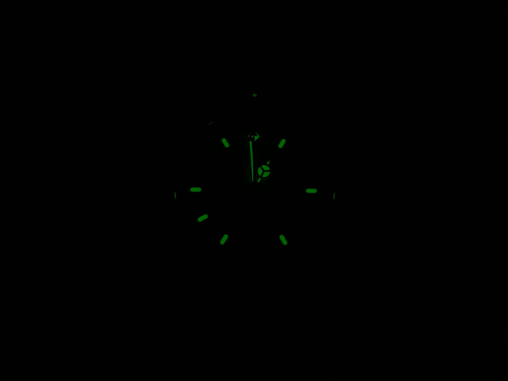 TAG Heuer 2000 Chronograph CE1111 night time luminosity